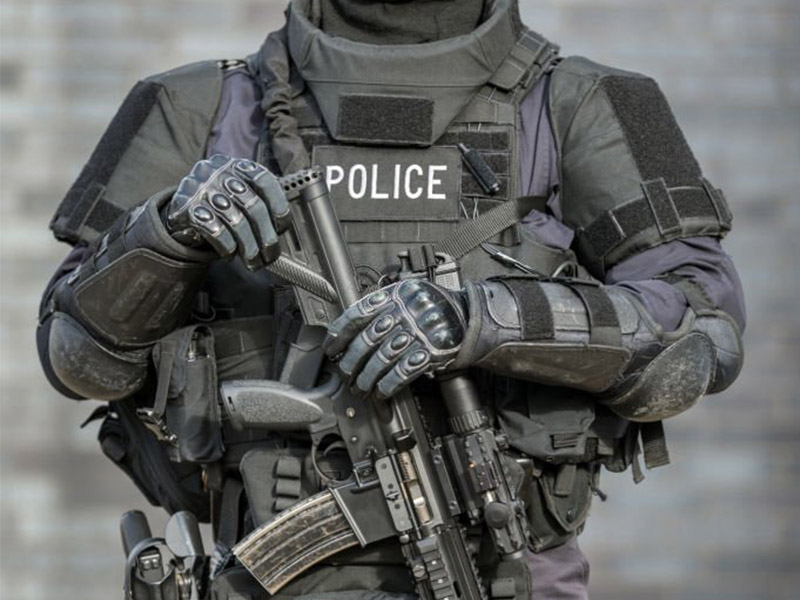 giubbotto antiproiettile canada